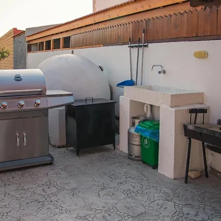 Berryrose Вилла