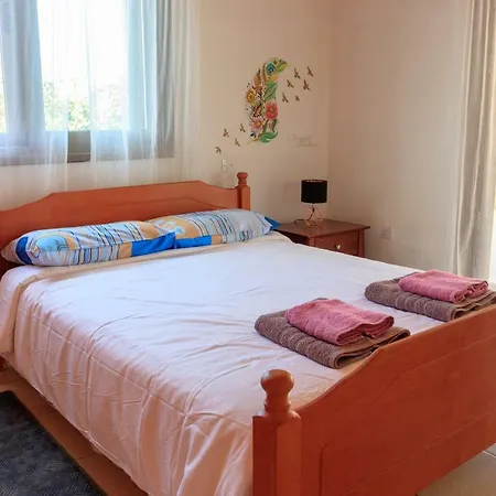 Berryrose * Perivolia