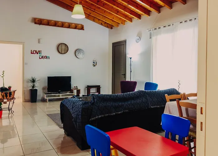 Βίλα Berryrose Περβόλια